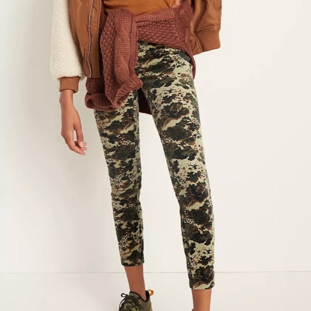 NWT Anthropologie Pilcro High-Rise Button-Fly Cord